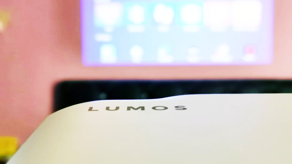 LUMOS AURO projector - 10
