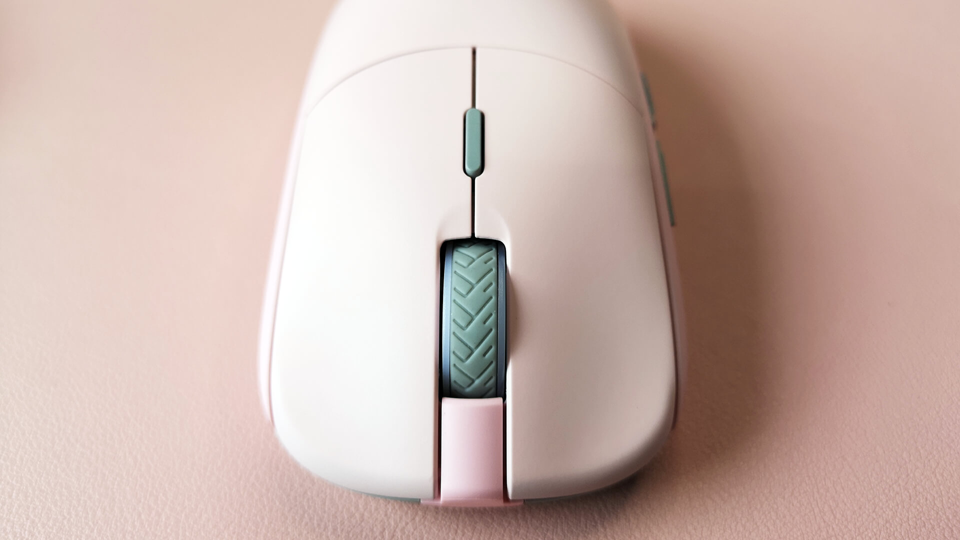 Fantech HELIOS XD3: Wireless RGB gaming mouse - Tech Edition