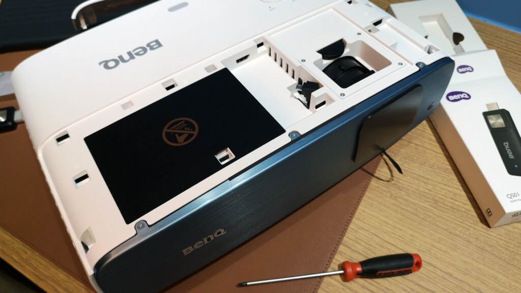 BenQ TK850i - 13