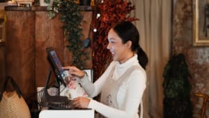 How to make your retail business secure using cloud POS software? How to make your retail business secure using cloud POS software