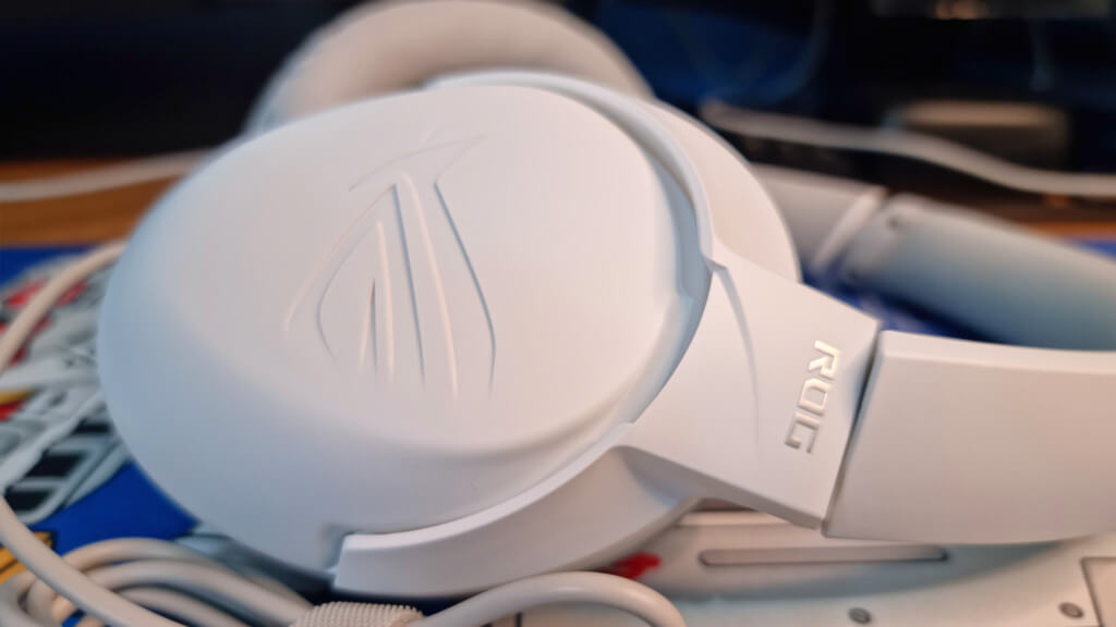 ROG Strix Go Core Moonlight White - 7