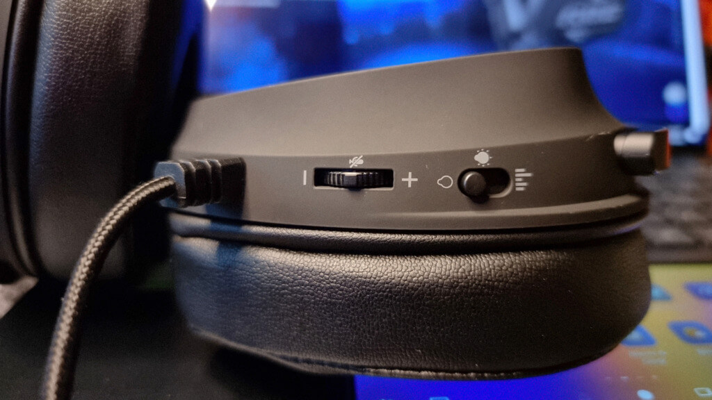 ROG Delta S Animate - 3