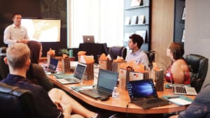Embracing change: Leverage modern technology to realize competitive advantage quickly Embracing change Leverage modern technology to realize competitive advantage quickly