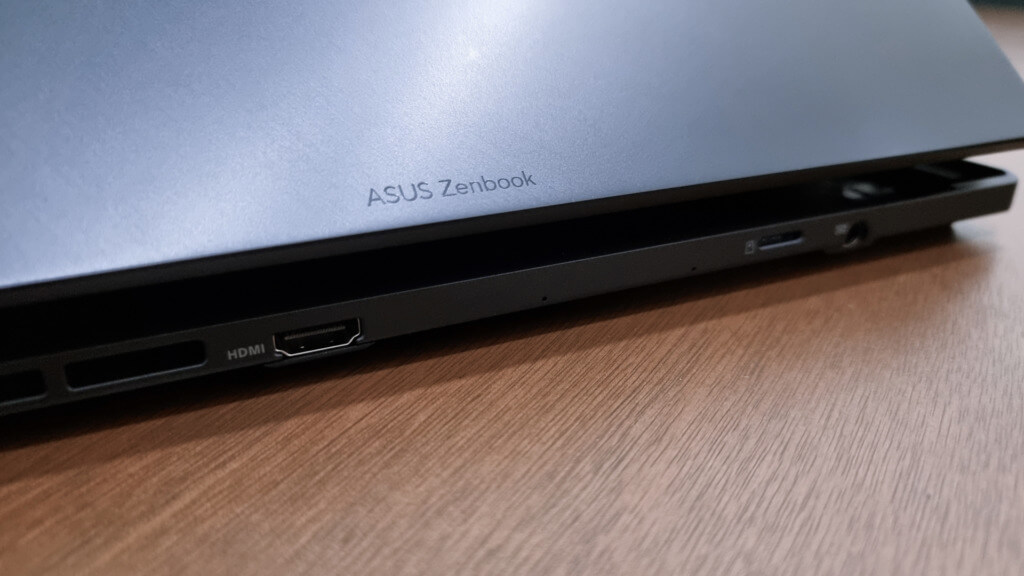 ASUS Zenbook Pro 14 Duo OLED UX8402Z - 1