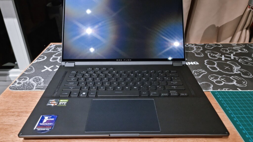 ROG Flow X16 - 8