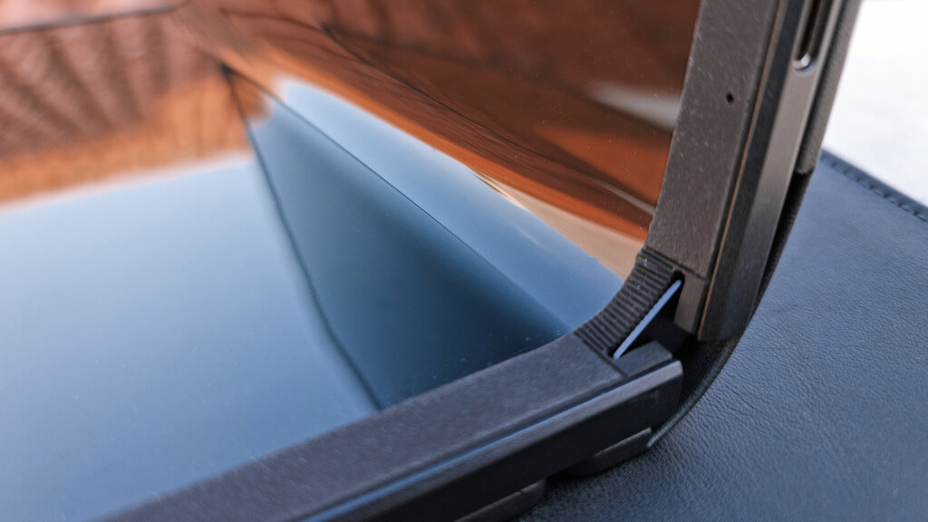 ASUS Zenbook 17 Fold OLED (UX9702) - 4