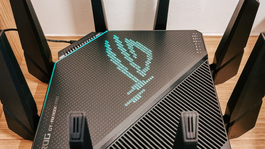 ASUS ROG Rapture GT-AX11000 Pro gaming router The ultimate solution for uninterrupted gaming - 10