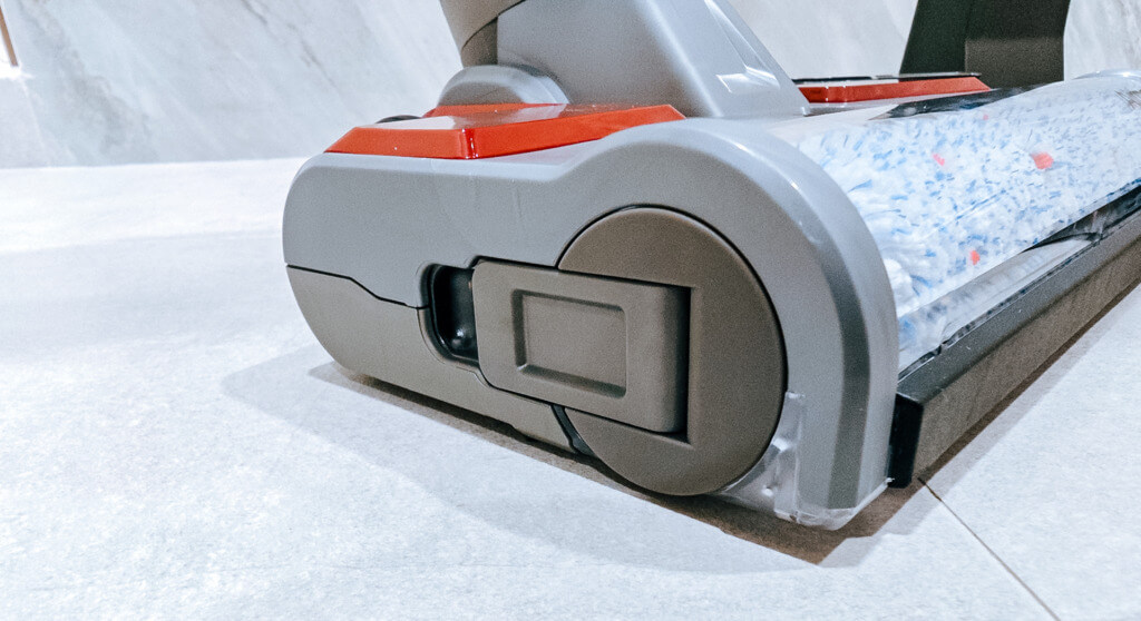 Airbot iClean A basic 3 in 1 wet dry vacuum for your Singapore home - 8