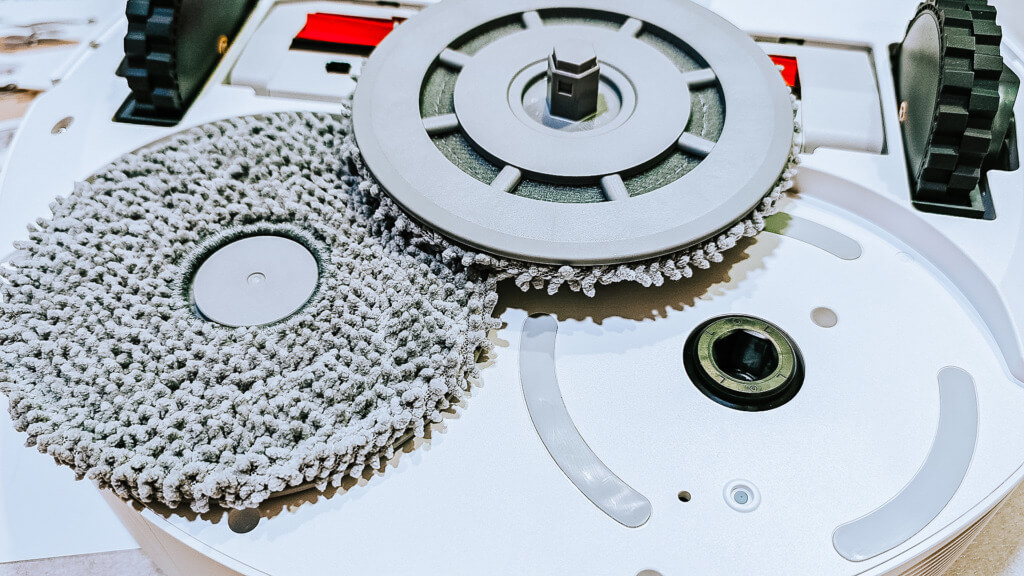 Roborock Q Revo An astute blend of aesthetics and functionality - 12