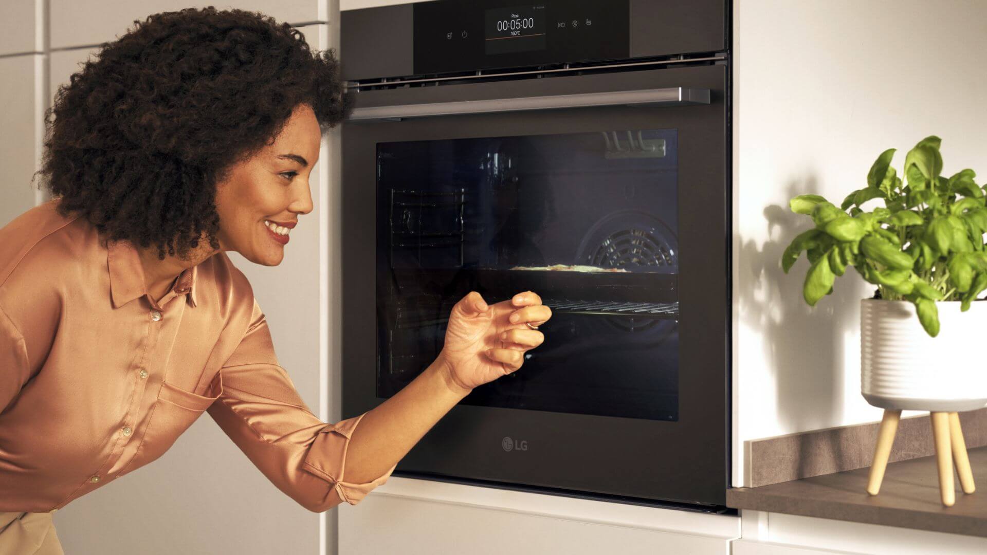 LG unveils its new builtin kitchen package with “Better Culinary Life