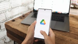 Google addresses cookie-related download issues on Drive Google addresses cookie-related download issues on Drive