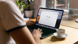 Google tests Discover feed for desktop users Google tests Discover feed for desktop users