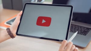 YouTube’s ad blocker restrictions lead to mass uninstalls YouTube's ad blocker restrictions lead to mass uninstalls