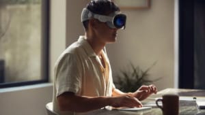 Apple accelerates Vision Pro production for early release Apple accelerates Vision Pro production for early release