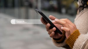 Google updates local search criteria, emphasising business hours Google updates local search criteria, emphasising business hours