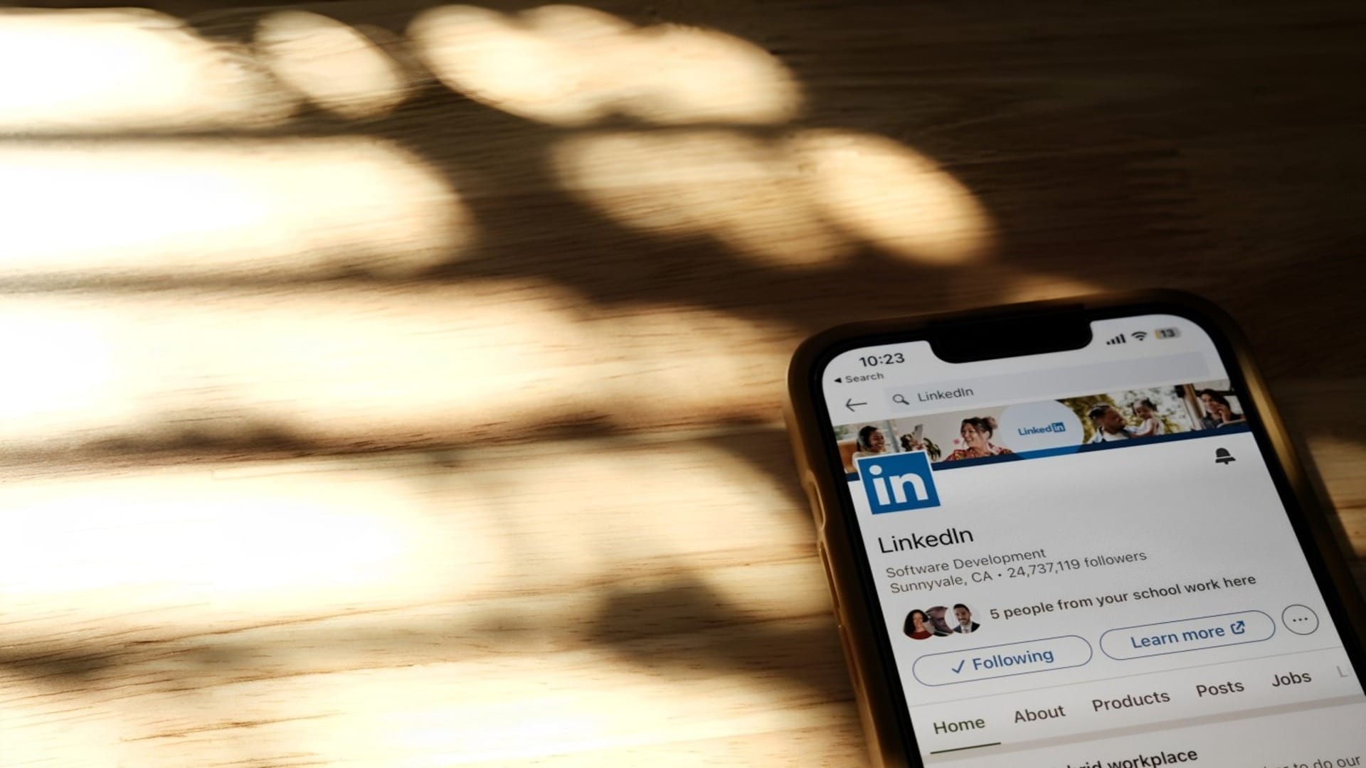 LinkedIn introduces exciting new features to enhance your job search