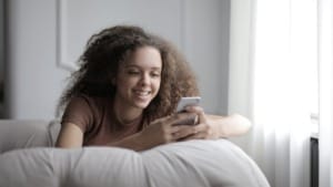 Piracy app Kimi outranks Netflix on App Store, Apple takes swift action Piracy app Kimi outranks Netflix on App Store, Apple takes swift action