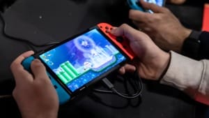 As the Nintendo Switch nears PlayStation 2’s sales records, Sony revises figures As the Nintendo Switch nears PlayStation 2's sales records, Sony revises figures