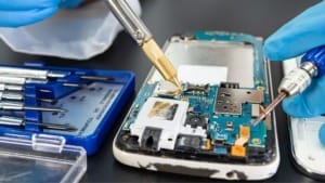 iFixit ends partnership with Samsung iFixit ends partnership with Samsung