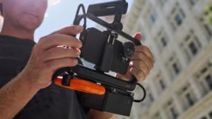 Moment’s SuperCage brings pro-level power and versatility to smartphone filmmaking Moment's SuperCage brings pro-level power and versatility to smartphone filmmaking