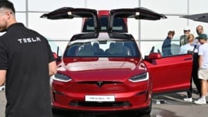 Tesla unveils its futuristic Cybercab robotaxi Tesla unveils its futuristic Cybercab robotaxi