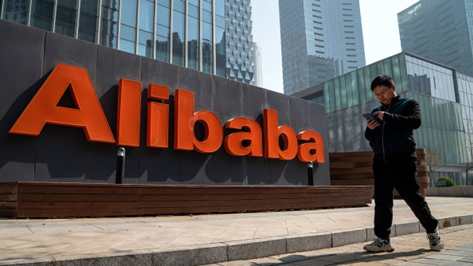 Alibabaâs quarterly profit rises 58% on cloud and international growth