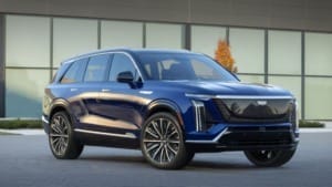Cadillac reveals the Vistiq electric SUV with three rows and a 300-mile range Cadillac reveals the Vistiq electric SUV with three rows and a 300-mile range