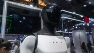 Tesla’s Optimus robot leaps forward with new skills Tesla’s Optimus robot leaps forward with new skills