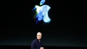 EU pushes Apple to improve iOS interoperability EU pushes Apple to improve iOS interoperability