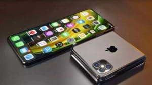 Apple’s first foldable iPhone might not look like a Galaxy Z Fold Apple's first foldable iPhone might not look like a Galaxy Z Fold