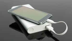 Singapore Airlines and Scoot to ban in-flight power bank charging from April 1 Singapore Airlines and Scoot to ban in-flight power bank charging from April 1