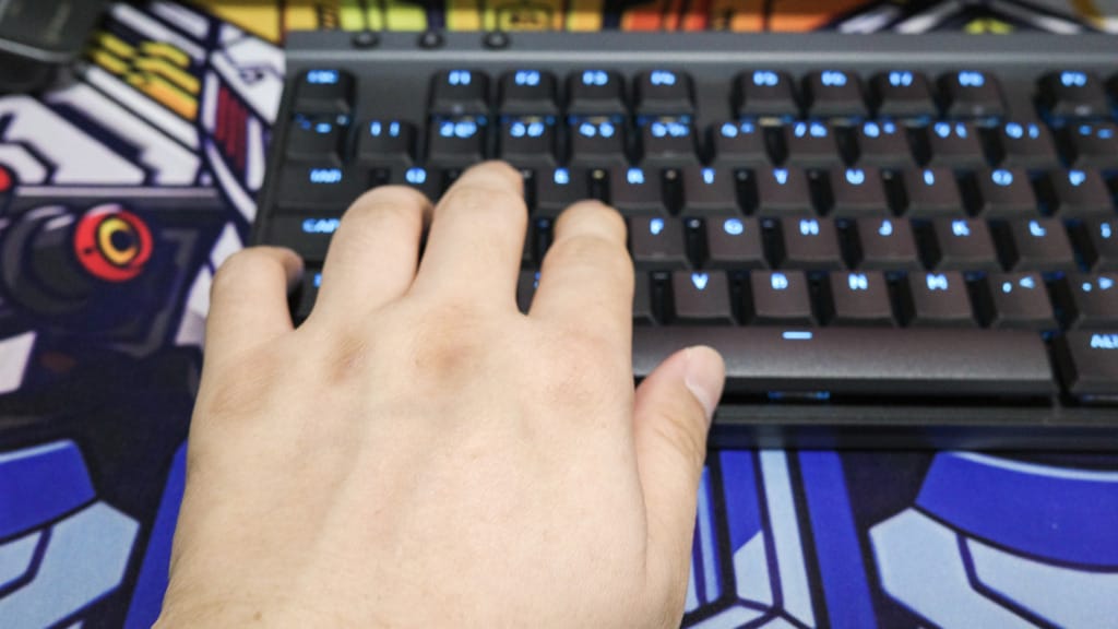 Logitech G515 Lightspeed TKL review- Slim design and top performance without breaking the bank - 9