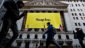 Snapchat drops plans for simplified app, tests new five-tab layout instead Snapchat drops plans for simplified app, tests new five-tab layout instead