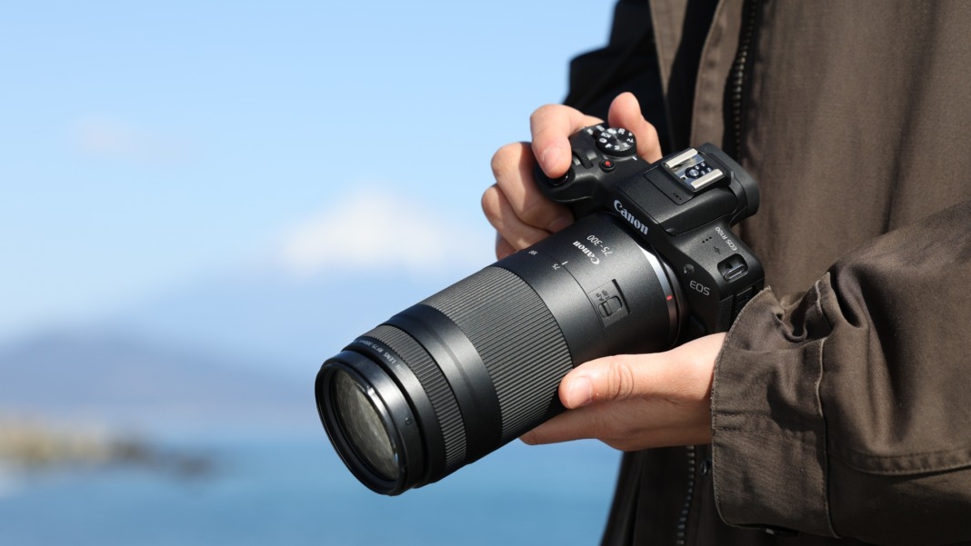 Canon launches compact RF75-300mm telephoto lens for beginner photographers