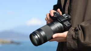 Canon launches compact RF75-300mm telephoto lens for beginner photographers Canon launches compact RF75-300mm telephoto lens for beginner photographers