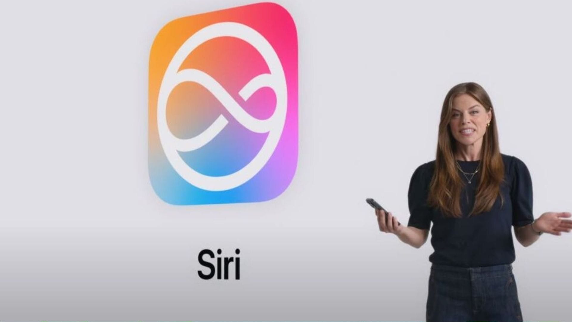 Ex-Siri boss urged Apple to choose Gemini over ChatGPT, reports say