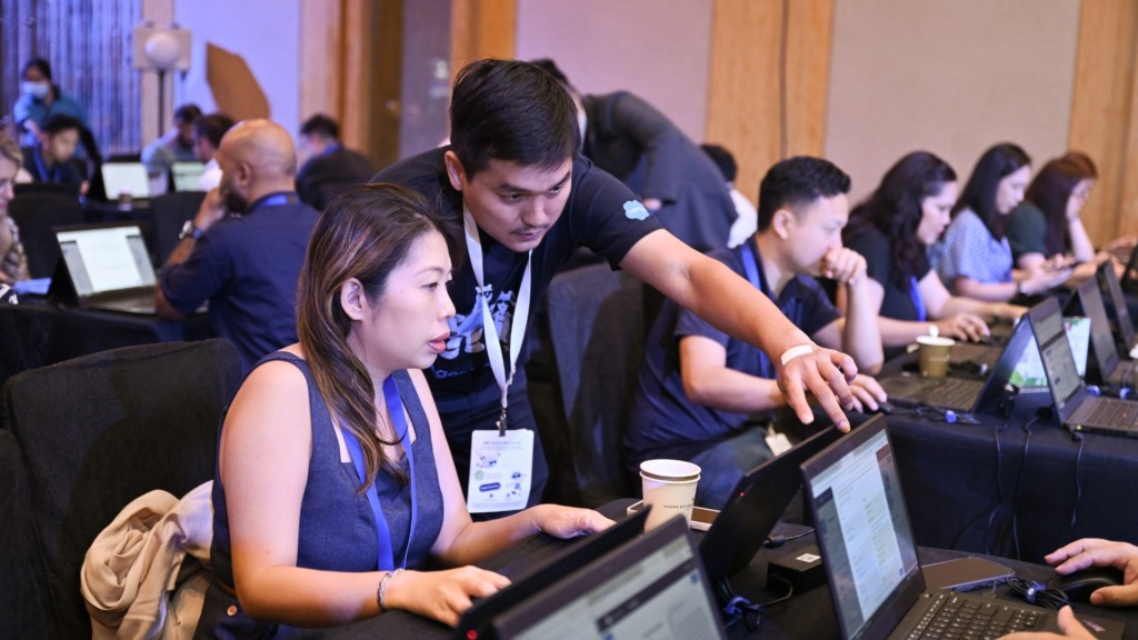 Salesforce unveils research on digital labour and commits to training 7,500 AI-skilled workers in ASEAN - 1