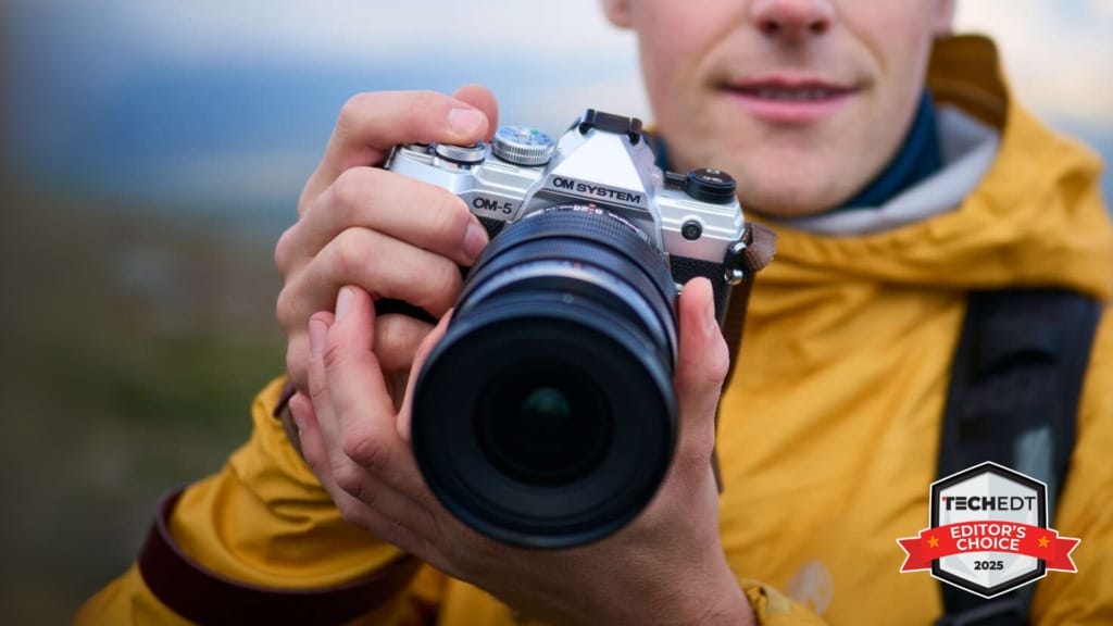 Best travel cameras in 2025 for every kind of traveller - 3