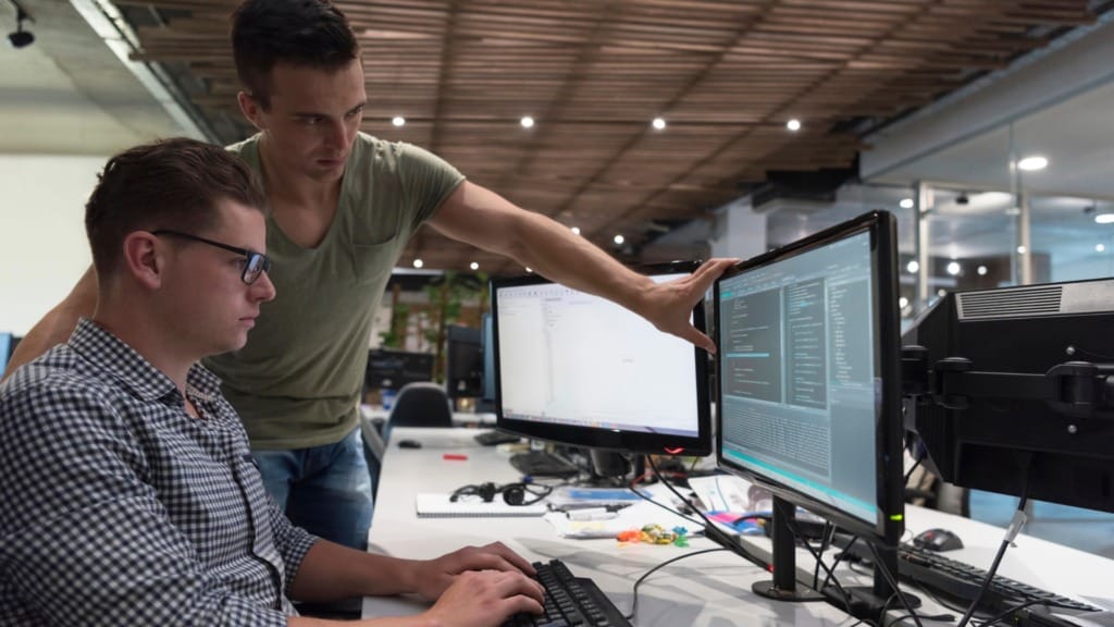 Confluent Enabling AI-first transformation through real-time data - 2