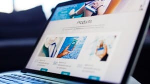 ChatGPT referral traffic to websites drops by 52% in one month ChatGPT referral traffic to websites drops by 52% in one month