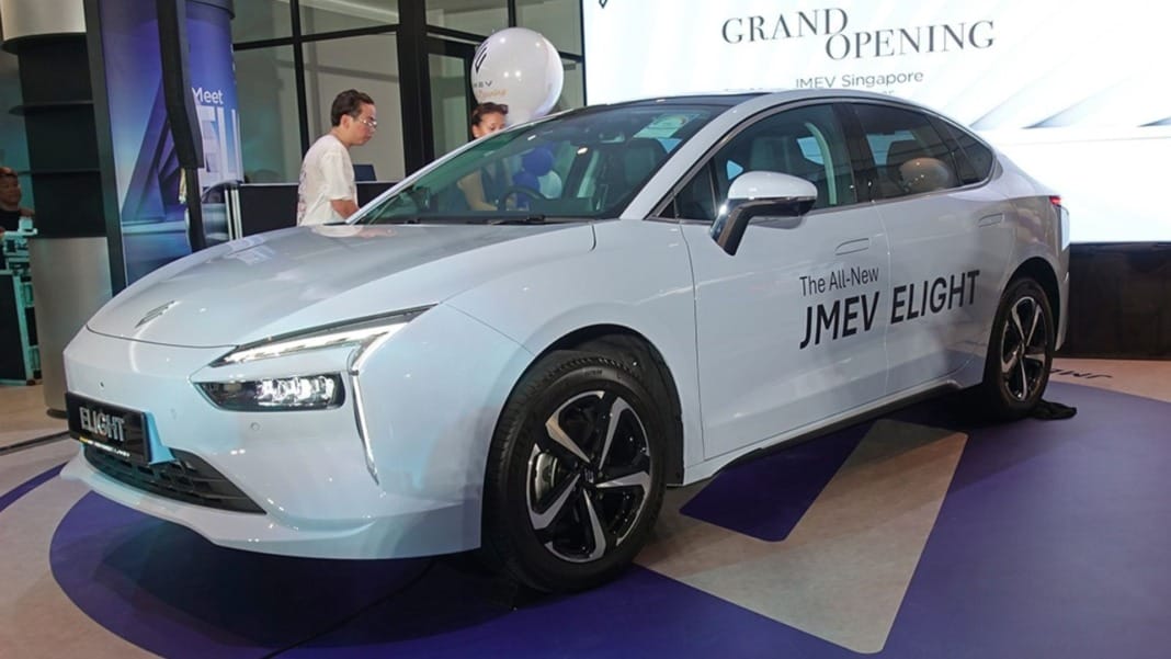 JMEV enters the Singapore market with its new Elight electric sedan