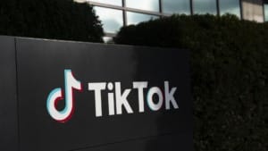 TikTok introduces voice messages and image sharing in direct messages TikTok introduces voice messages and image sharing in direct messages
