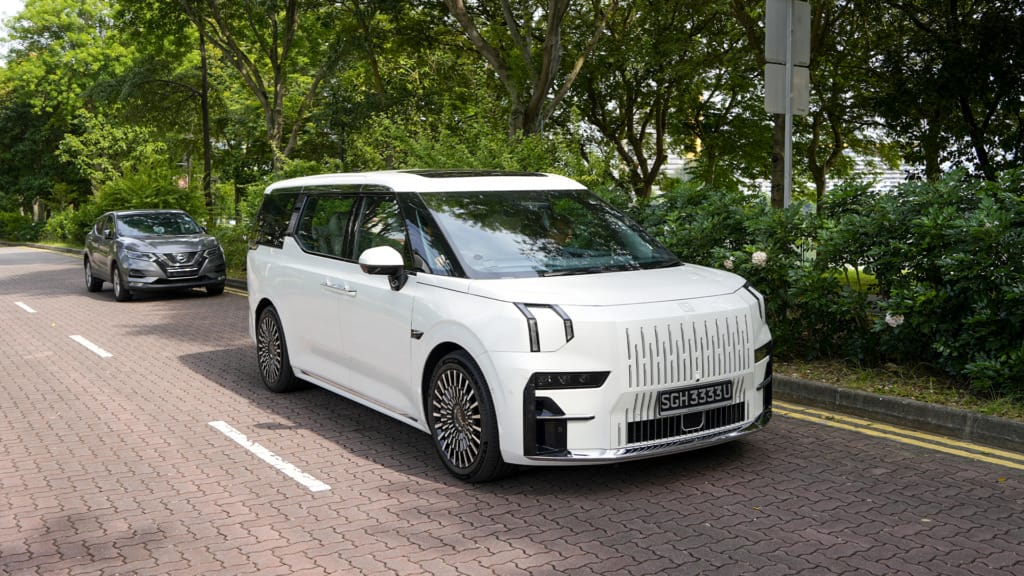 Zeekr 009 review - An all-electric MPV built for luxury travel - 1