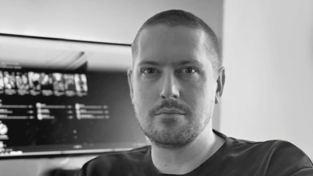 AI-generated music earns record deal for UK creator