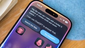 Apple develops ChatGPT-style tool to test new Siri features Apple develops ChatGPT-style tool to test new Siri features
