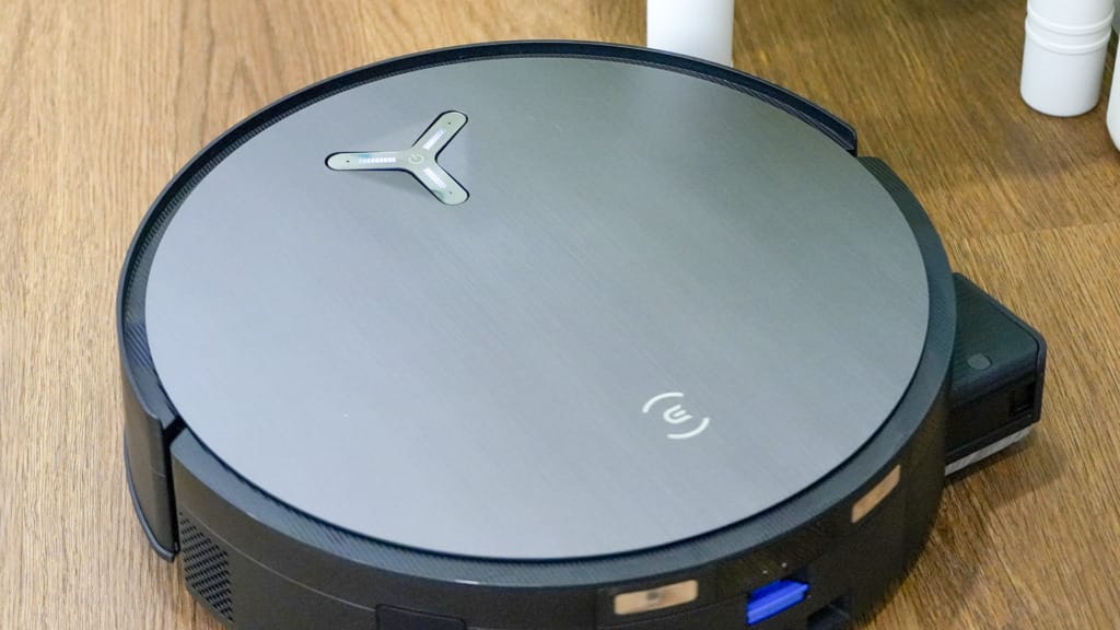 DEEBOT X11 OmniCyclone review- Powerful suction with a bagless self-emptying station - 8