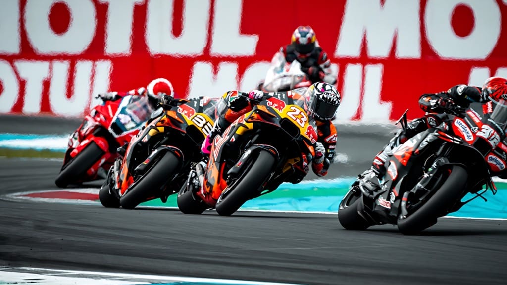 Motul Powering decarbonisation through sustainable lubricant innovations - 2
