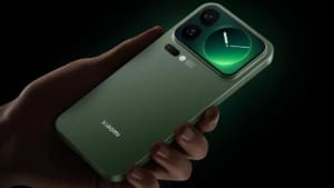 Xiaomi 17 series launches with secondary displays and massive batteries Xiaomi 17 series launches with secondary displays and massive batteries