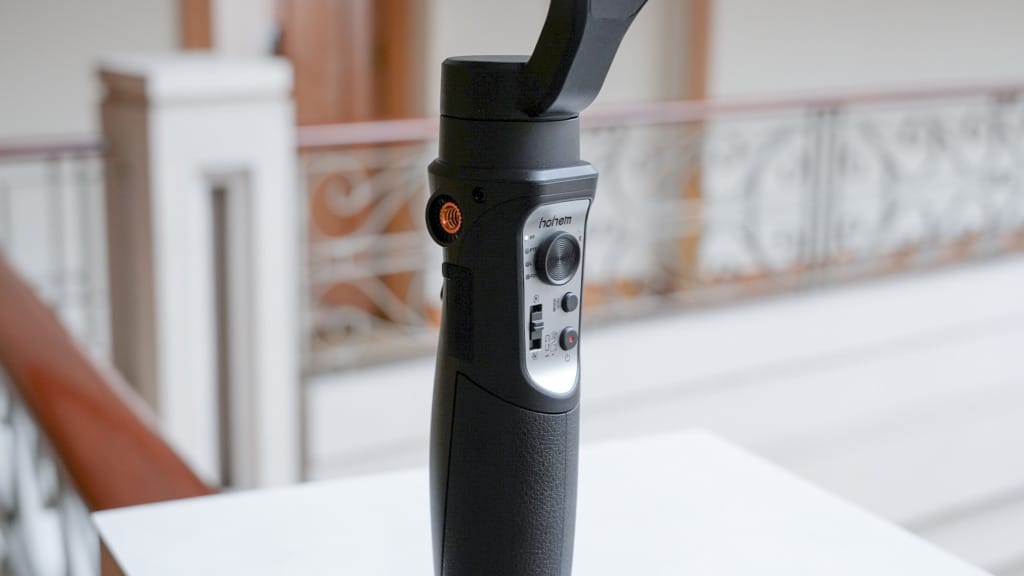 Hohem iSteady Pro 4 review- A versatile stabiliser for action-packed filming - 1