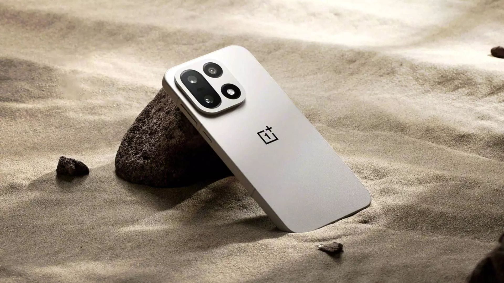 OnePlus 15 launches in China with global release expected soon